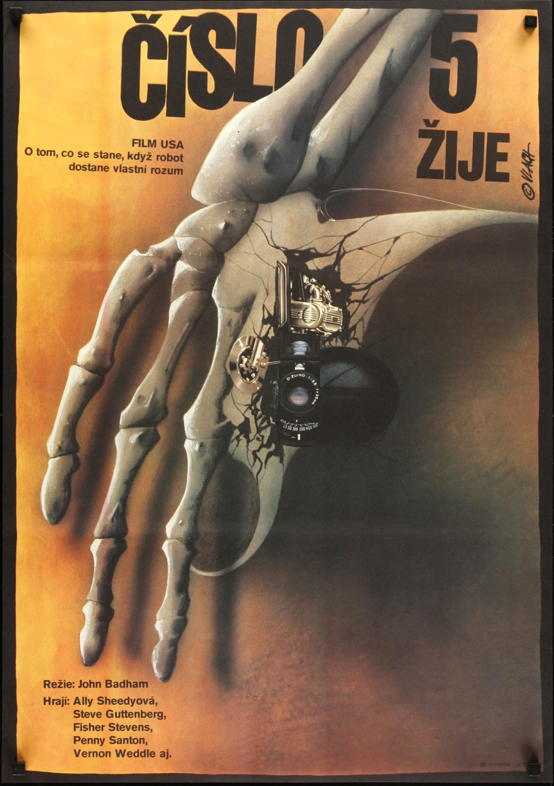 Illustration for article titled Stoned Polish E.T. and twenty more insane old European movie posters
